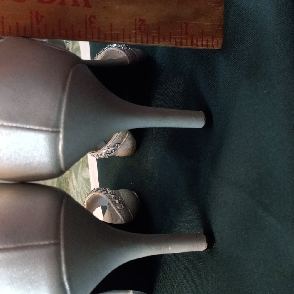 Silver Sandal Heels - Picture 5 of 9